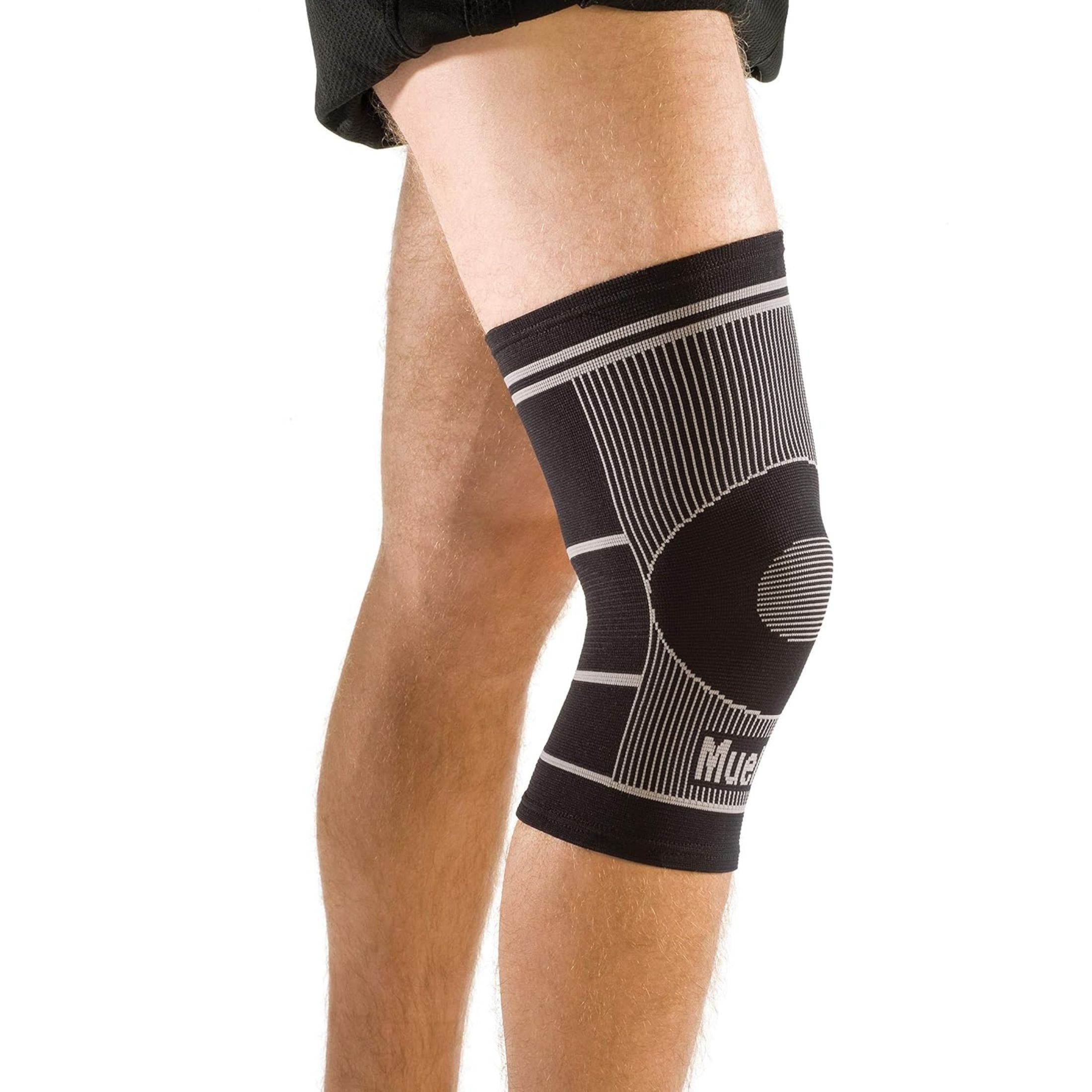 Mueller Sport Care 4-Way Knee Support Large/X-Large 6414