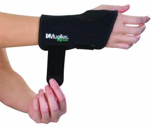 Mueller Green Fitted Wrist Brace, Black, Right Hand, Small/Medium