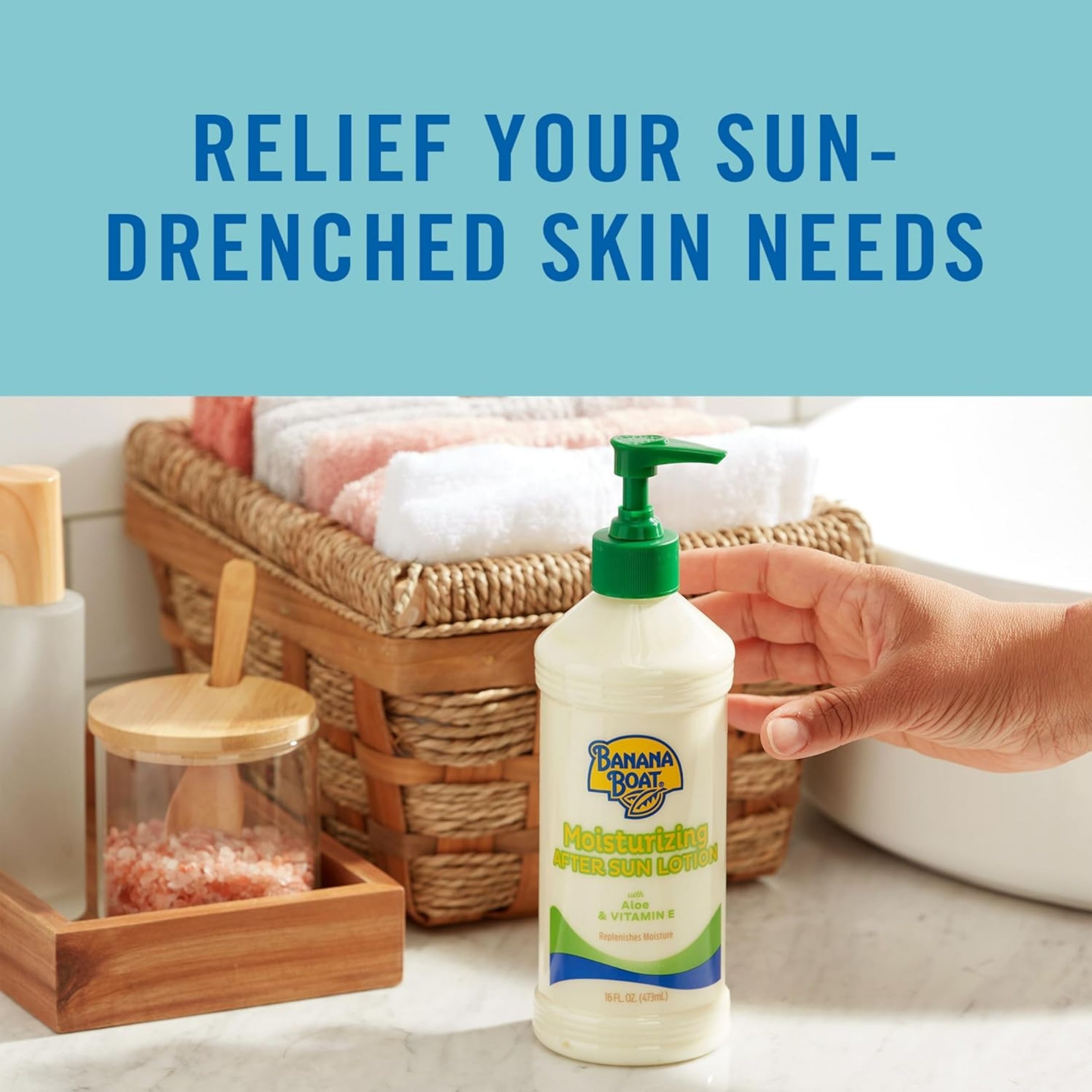 Banana Boat Moisturizing After Sun Lotion With Aloe & Vitamin E, 16 Fl Oz (473 Ml)