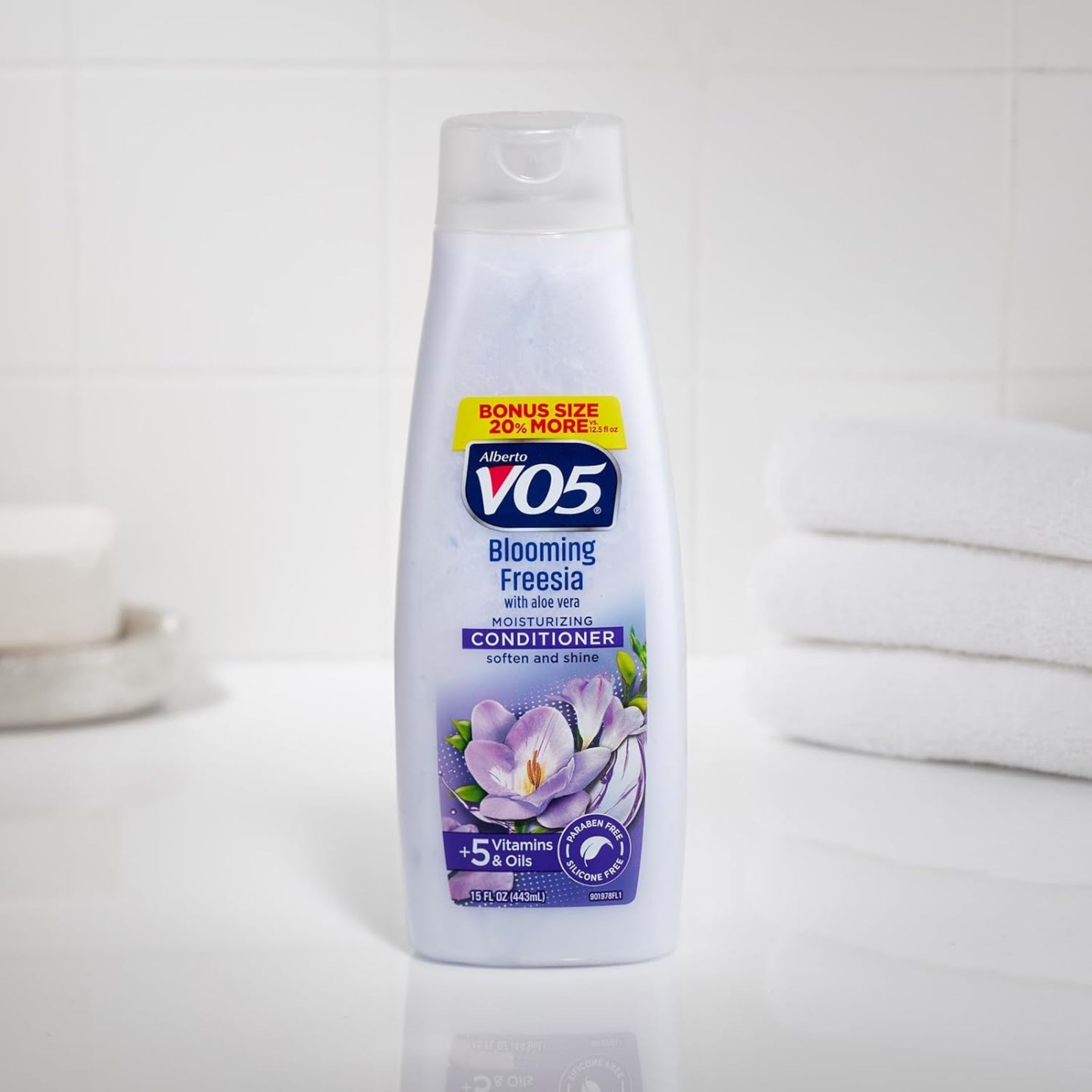 Alberto VO5 Er, Moisturizing, Blooming Freesia, Bonus Size 15 Fl Oz