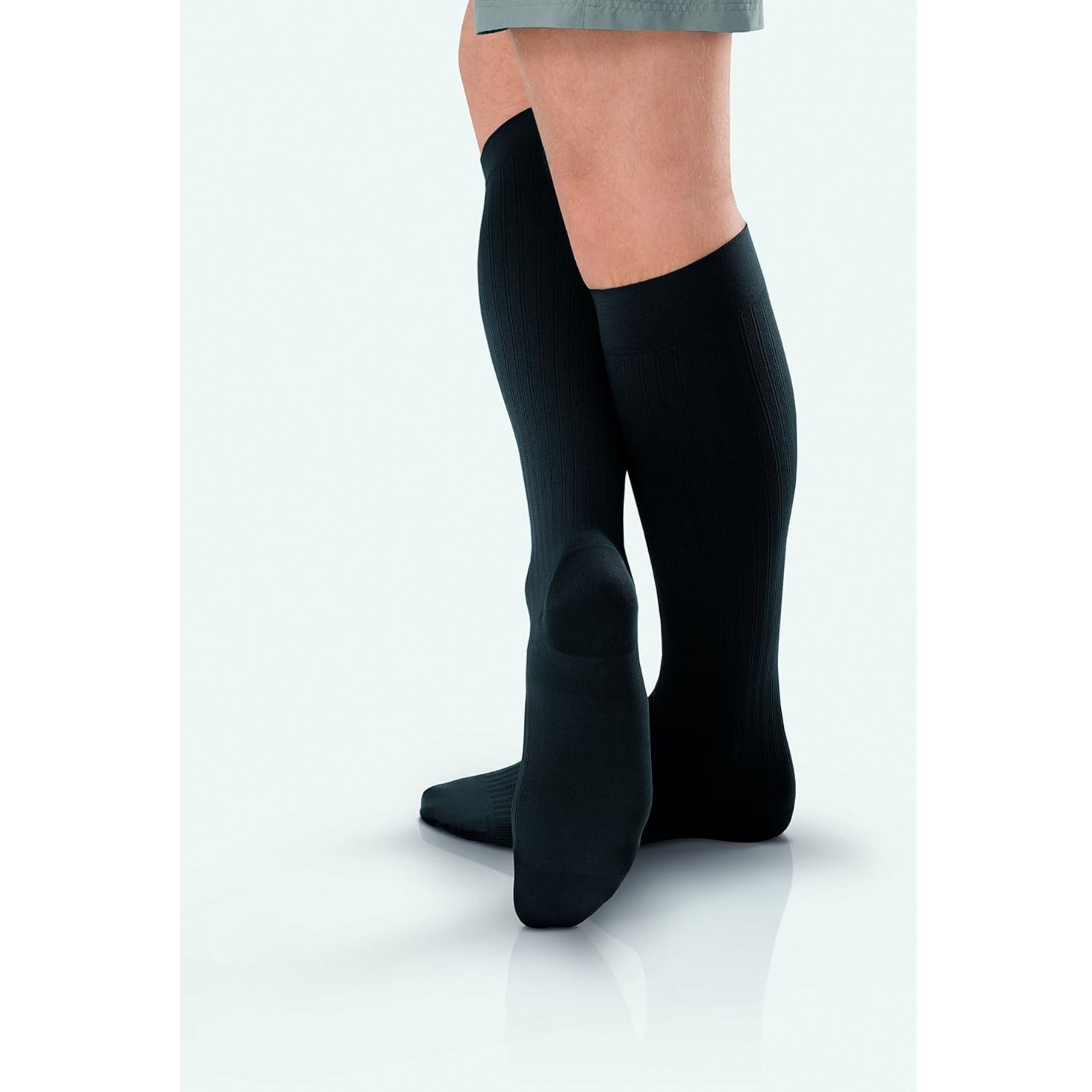 Jobst For Men Ambition Navy Closed Toe Knee Highs 15-20 mmHg