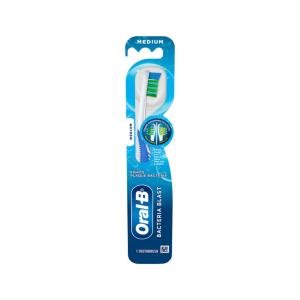 Oral-B Bacteria Blast Manual Toothbrush, Soft, 1 Count