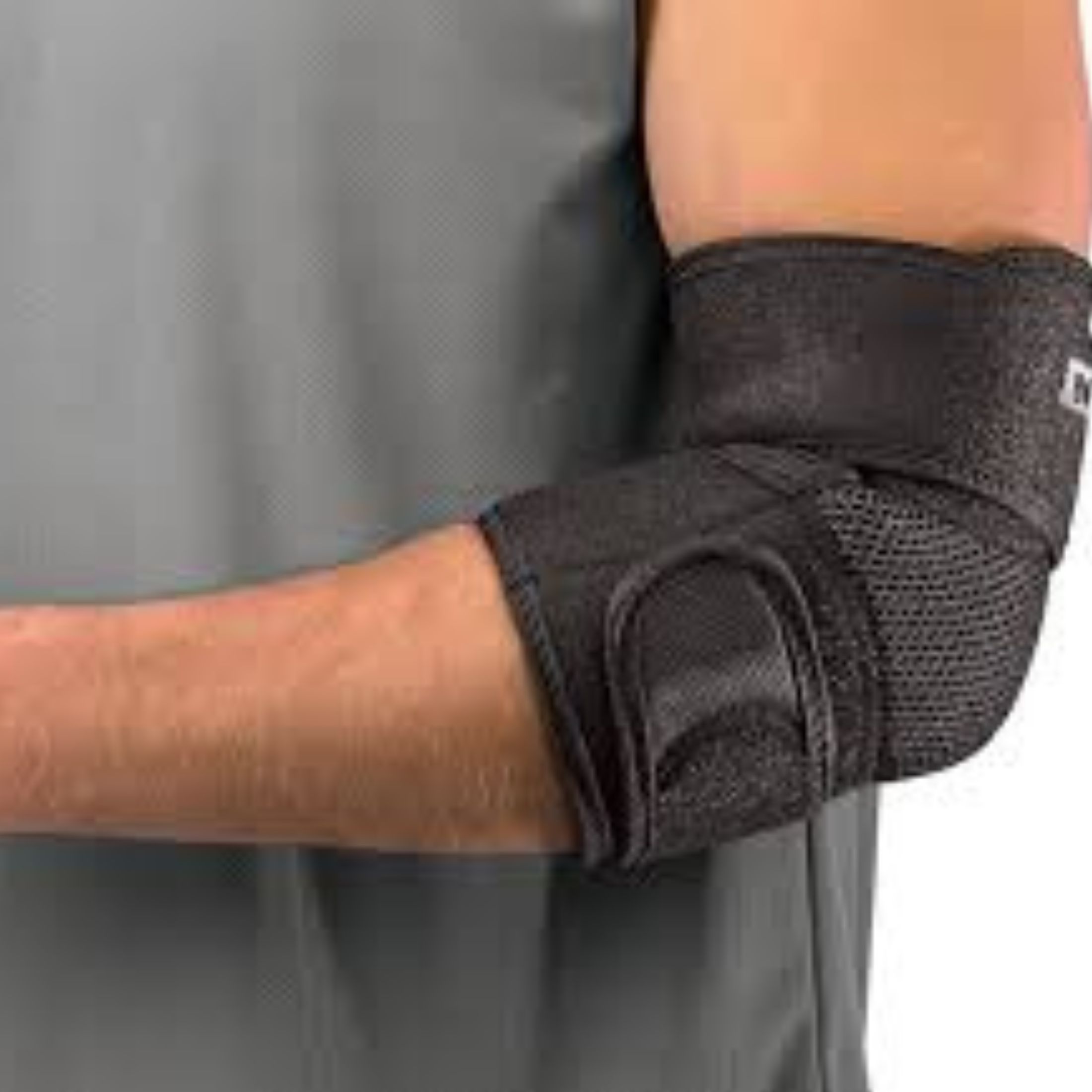 Mueller Elbow Support Adjustable One Size